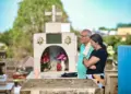FOTOS: Famílias lotam cemitérios de Rio Branco no Dia de Finados