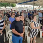 FOTOS: Famílias lotam cemitérios de Rio Branco no Dia de Finados