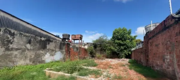 Leilão de terreno no bairro Aviário em Rio Branco oferece lance inicial de R$ 223 mil; veja como participar