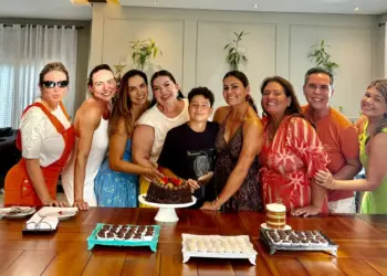 Roberta Lima celebrou mais um ano de vida e foi agraciada com diversas demonstrações de carinho ao longo de toda a semana