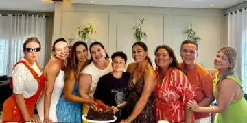 Roberta Lima celebrou mais um ano de vida e foi agraciada com diversas demonstrações de carinho ao longo de toda a semana