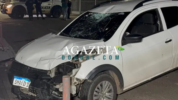 Acidente no Bosque deixa duas pessoas feridas após colisão entre carro e moto em Rio Branco