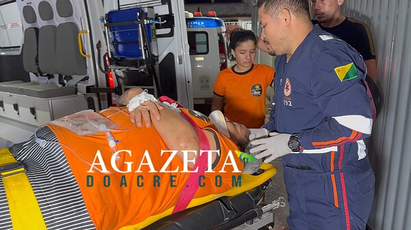 Mulher fica ferida após carro capotar em ramal na zona rural de Porto Acre