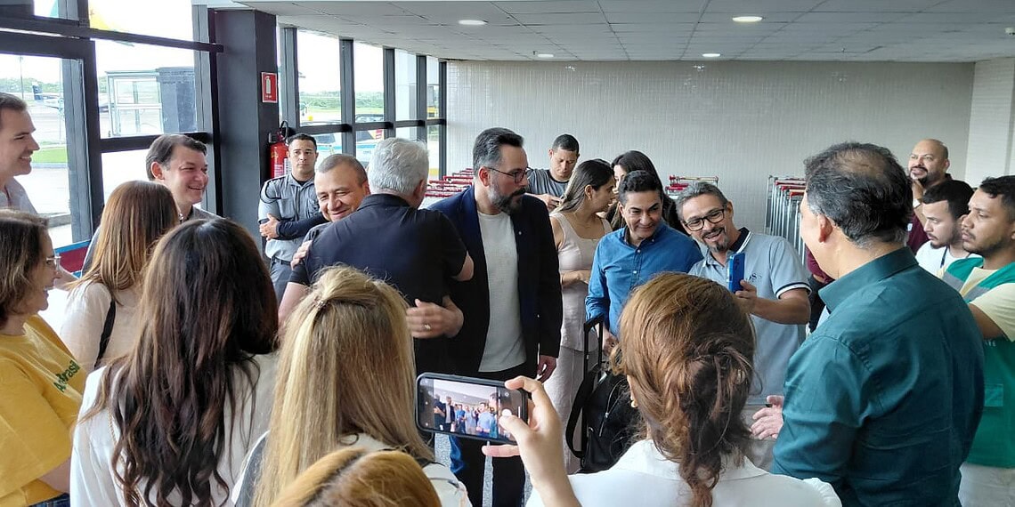 Comitiva do Republicanos chega ao Acre para filiação de Alan Rick 1 Comitiva do Republicanos chega ao Acre para filiação de Alan Rick