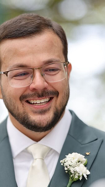 A celebração da união de Rodrigo Guerra e Camila Rodrigues foi realizada no último fim de semana na Villa Casarão, em Florianópolis