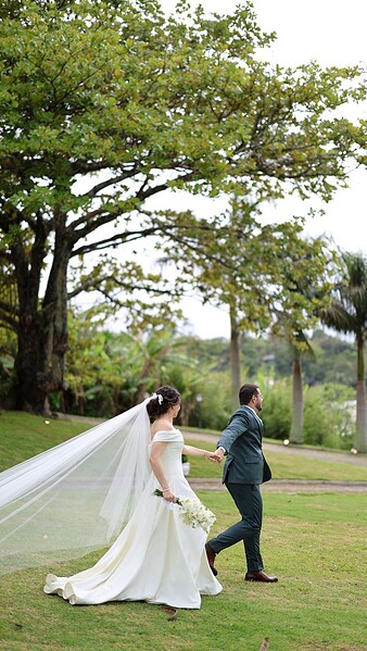 A celebração da união de Rodrigo Guerra e Camila Rodrigues foi realizada no último fim de semana na Villa Casarão, em Florianópolis