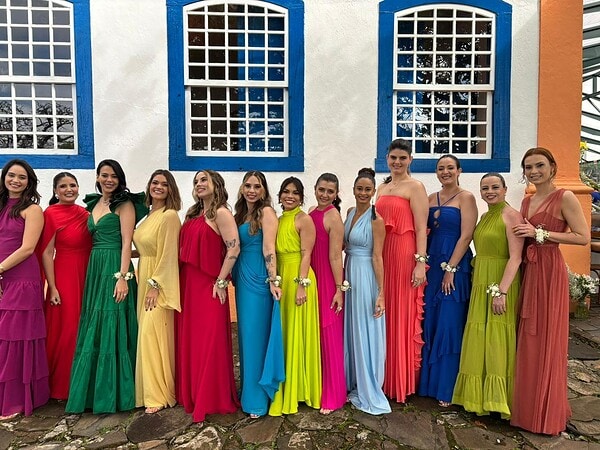 A celebração da união de Rodrigo Guerra e Camila Rodrigues foi realizada no último fim de semana na Villa Casarão, em Florianópolis