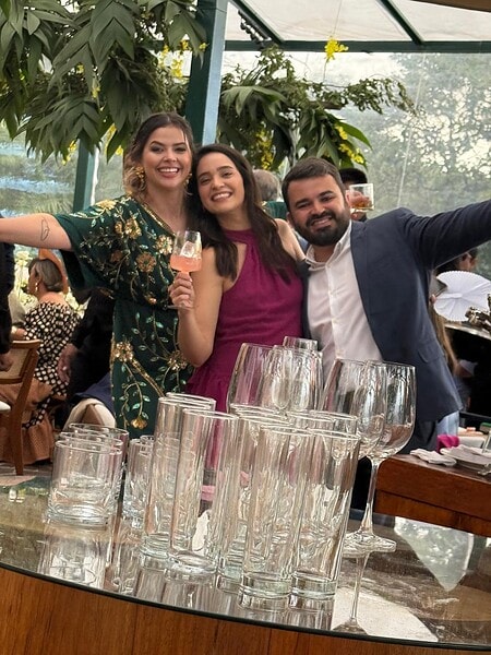 A celebração da união de Rodrigo Guerra e Camila Rodrigues foi realizada no último fim de semana na Villa Casarão, em Florianópolis