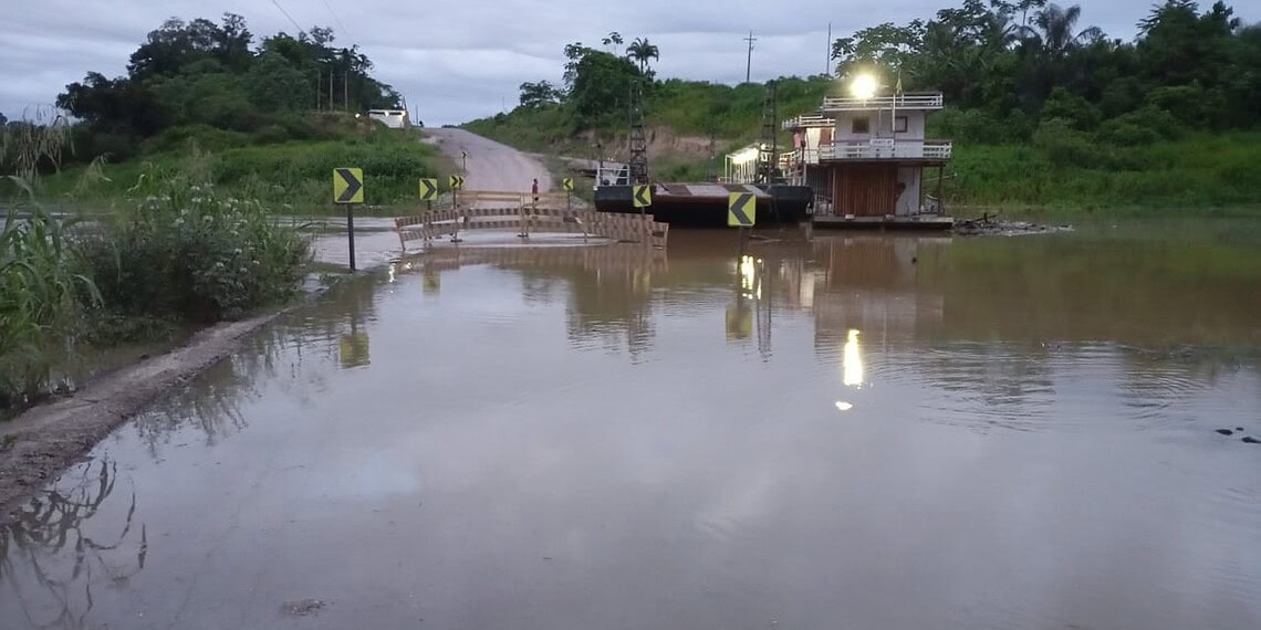 Cheia do Rio Caeté bloqueia BR-364 em Sena Madureira e DNIT restabelece tráfego parcial 1 Foto: Cedida
