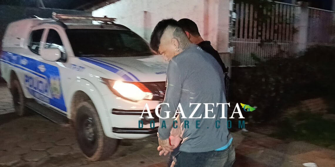 Adolescente reage a abordagem policial, aponta arma de fogo e é morto no bairro Triângulo Novo; comparsa foi preso 1 Adolescente reage a abordagem policial, aponta arma de fogo e é morto no bairro Triângulo Novo; comparsa foi preso