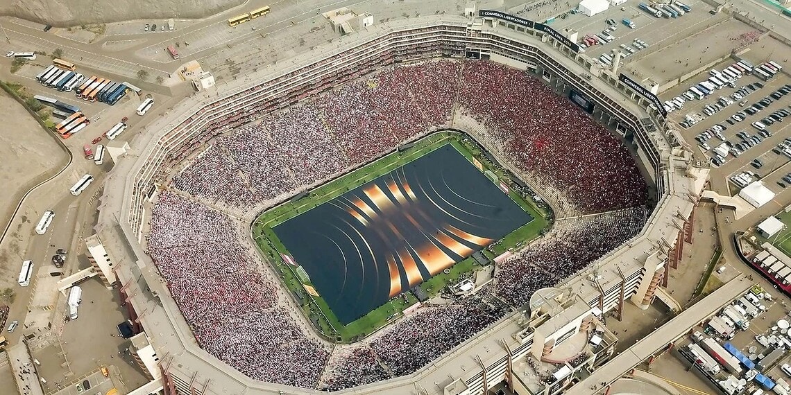 Libertadores: Saiba quanto custa ir de Rio Branco até Lima para ver Flamengo x Palmeiras 1 Marcos Reategui/Getty Images