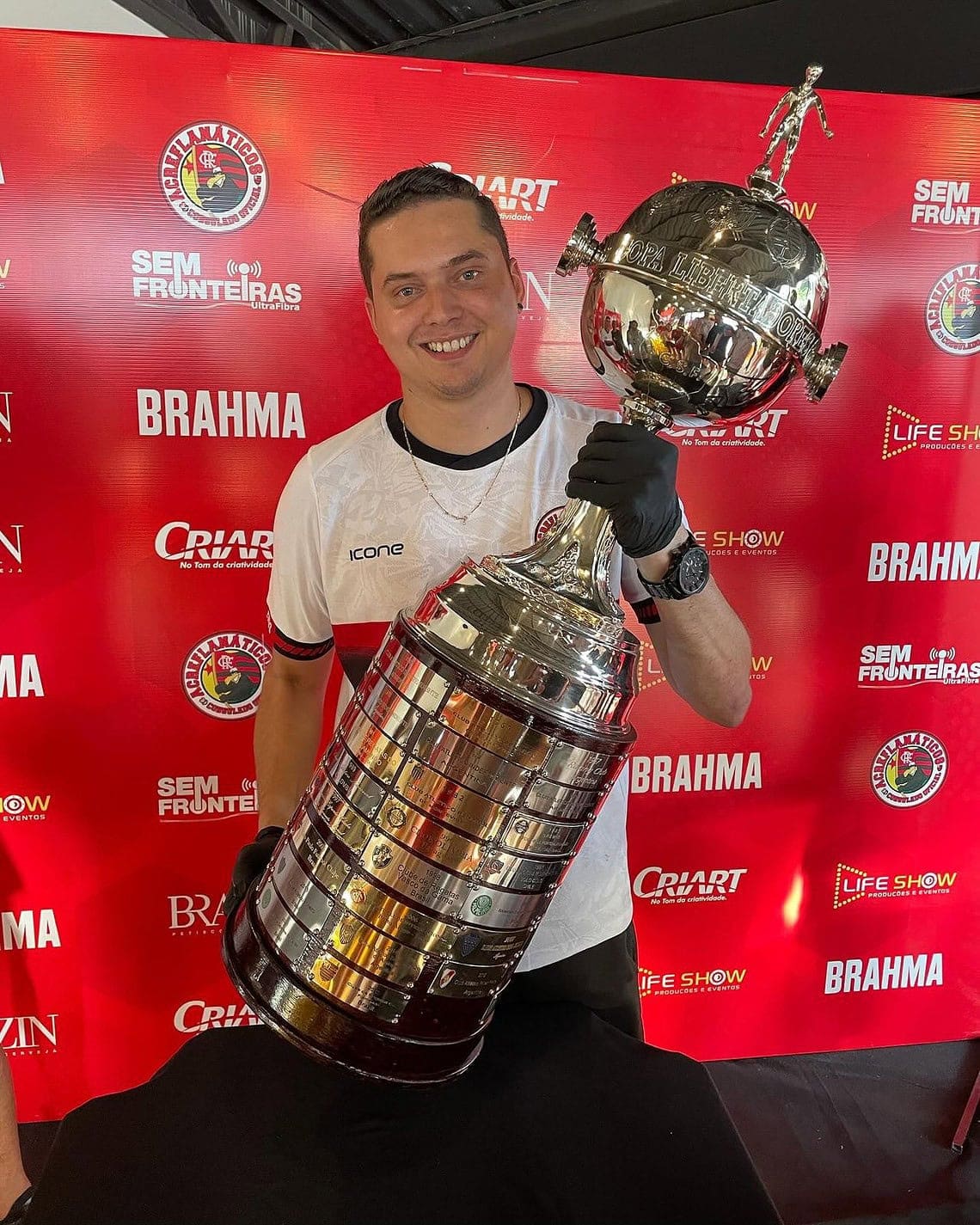 Acreanos em Lima falam da expectativa para a final da Libertadores e dão seu placar para a partida