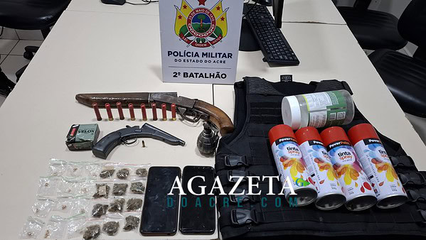 Polícia Militar apreende arma, drogas, munições, granada e prende dois homens durante patrulhamento no Taquari