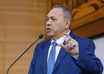 Líder do governo diz que PCCR da Saúde vai sair no prazo estabelecido 2 Foto: Sérgio Vale