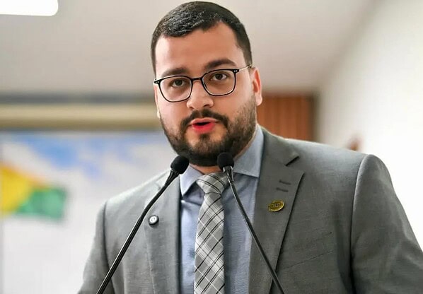 Matheus Paiva propõe capacitação obrigatória em primeiros socorros para servidores das escolas municipais