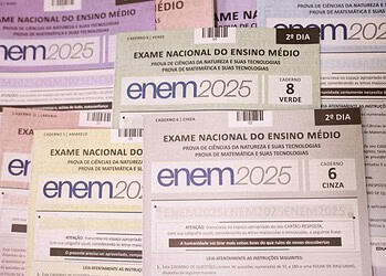 Caderno de provas do segundo dia do Enem 2025 - (crédito: Angelo Miguel/MEC)