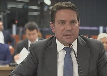 Moraes determina prisão preventiva de Ramagem 23 Alexandre Ramagem durante depoimento ao Supremo Tribunal Federal (STF) • Reprodução/TV Justiça