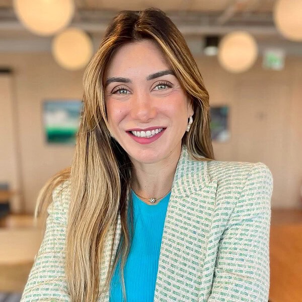 Conhecida por seus papéis em novelas, a acreana Brenda Haddad foi indicada ao prêmio de melhor atriz do Festival Internacional de Cinema Cristão 2025 13 Conhecida por seus papéis em novelas, a acreana Brenda Haddad foi indicada ao prêmio de melhor atriz do Festival Internacional de Cinema Cristão 2025