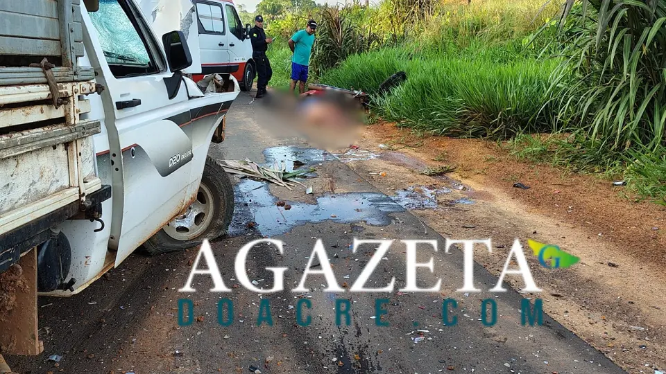 Motociclista morre em colisão frontal com caminhonete na AC-10, em Porto Acre 1 Motociclista morre em colisão frontal com caminhonete na AC-10, em Porto Acre