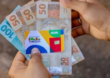 Foto: Jeane de Oliveira/FDR

Fonte FDR: https://fdr.com.br/2025/11/01/calendario-bolsa-familia-2025-datas-de-pagamentos-de-novembro/