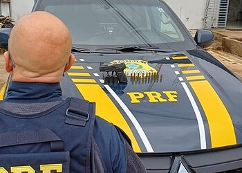 PRF prende homem por porte ilegal de pistola 9mm durante fiscalização na BR-364 2 Foto: Arquivo/PRF