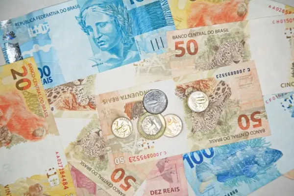 Fique atento! Saiba quando o 13º salário começa a ser pago