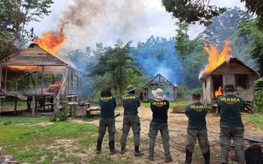 Ibama retira invasores e destrói acampamentos ilegais em Terra Indígena no Acre 1 Foto: Arquivo/Ibama
