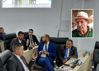 Vereadores superam impasse e aprovam título de cidadão rio-branquense para secretário Eracides 1 Vereadores superam impasse e aprovam título de cidadão rio-branquense para secretário Eracides