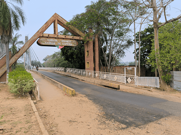 Inspeção do Deracre identifica erosão em acesso da Ponte Binacional Wilson Pinheiro, na fronteira com a Bolívia