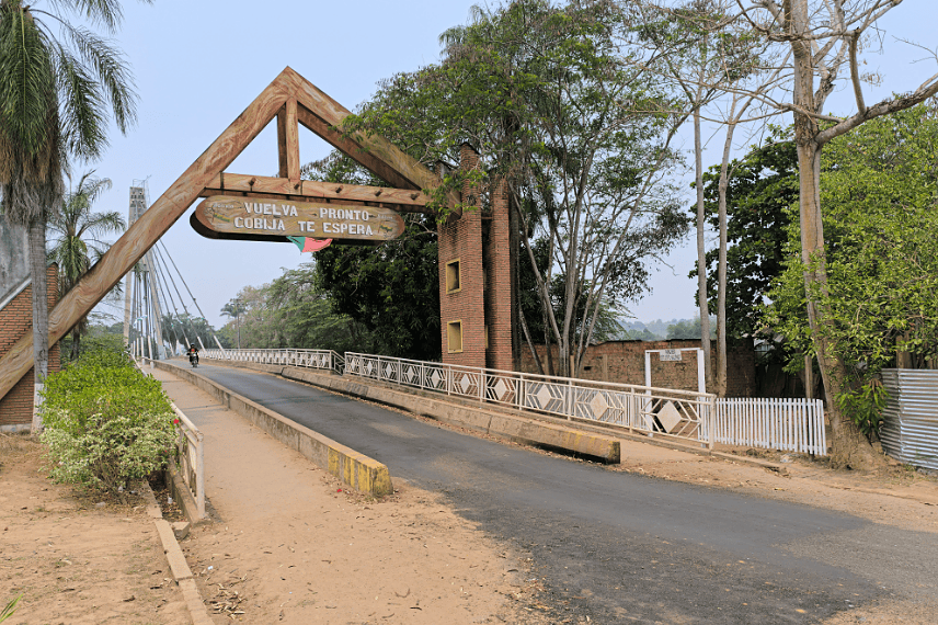 Inspeção do Deracre identifica erosão em acesso da Ponte Binacional Wilson Pinheiro, na fronteira com a Bolívia 1 Ponte é um importante elo comercial e social entre o Brasil e a Bolívia. Foto: Ascom/Deracre