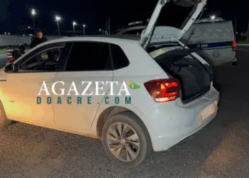 Motorista de aplicativo é sequestrado e carro usado em ataque a tiros em residência de Rio Branco 3 Motorista de aplicativo é sequestrado e carro usado em ataque a tiros em residência de Rio Branco