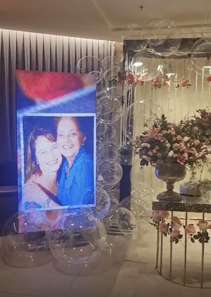 Wilson Barbosa Neto e  Fernanda Teixeira receberam familiares e amigos íntimos para o chá revelação do primeiro filho