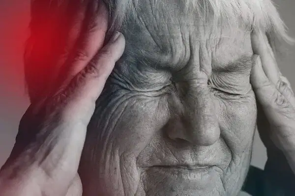 Os 7 sinais silenciosos que o corpo dá antes de um AVC