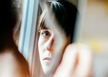 Como o machismo deixa 'cicatrizes' no cérebro das mulheres 3 Houve muitos avanços nos direitos das mulheres, mas também preocupações de que a igualdade de gênero tenha estagnado - (crédito: Getty Images)