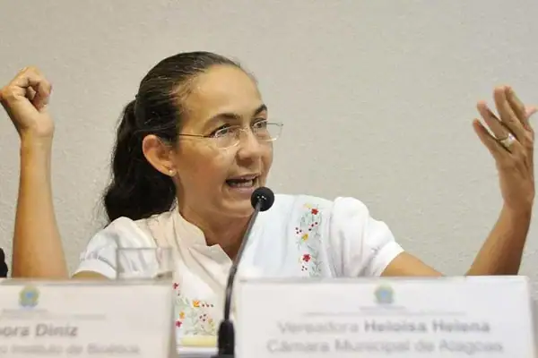 Heloísa Helena retorna ao Congresso após 18 anos para assumir vaga de Glauber Braga