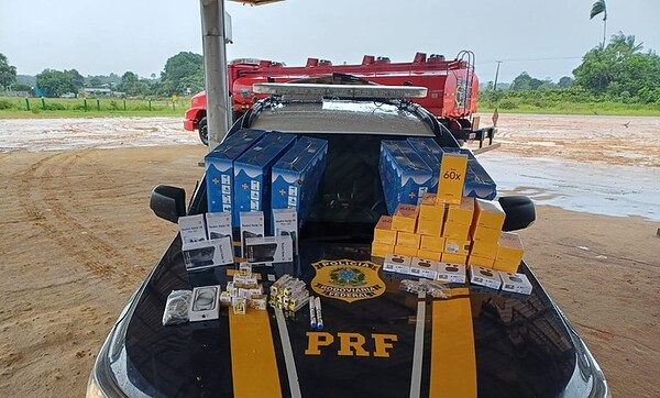 Carga com eletrônicos, patinetes e medicamentos irregulares é apreendida na BR-364, no Acre