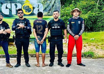 Homem é preso por suspeita de homicídio e posse de arma de uso restrito em Cruzeiro do Sul 2 Foto: Arquivo/PCAC