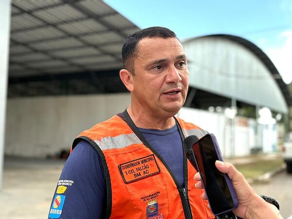 Cheia do Rio Acre já atinge cerca de 20 mil pessoas em Rio Branco, aponta Defesa Civil 2 Cheia do Rio Acre já atinge cerca de 20 mil pessoas em Rio Branco, aponta Defesa Civil