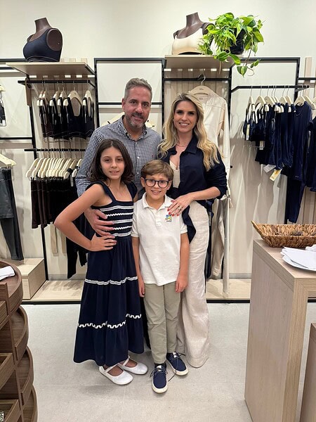 Nathália e Ricardo Martins brindaram amigos e clientes com um soft-open impecável da Hope Resort no Bosque Open Mall
