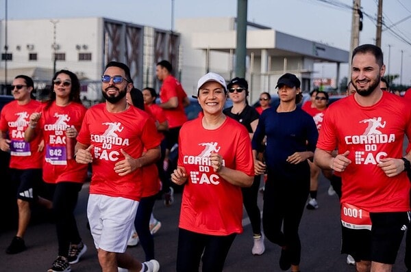 Vice-governadora Mailza prestigia 3ª Corrida do Ifac, que une esporte e solidariedade em apoio ao Hospital da Criança e Natal dos Correios