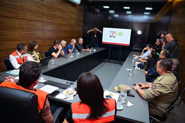 Chuvas intensas levam governo do Acre a ativar Gabinete de Crise e reforçar plano de contingência