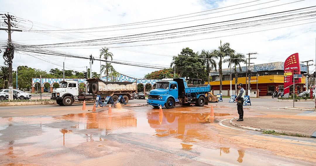 Rompimento de adutora deixa bairros de Rio Branco sem água 1 Foto: Val Fernandes/Secom