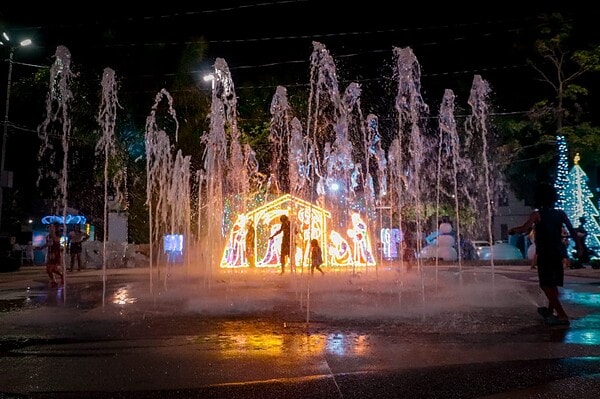 Pastorinhas, corais e DJs animam programação desta terça no Centro de Rio Branco