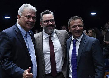 Senadores do Acre votam a favor de projeto que corta benefícios fiscais e aumenta tributos sobre bets e fintechs 1 Foto: Agência Senado