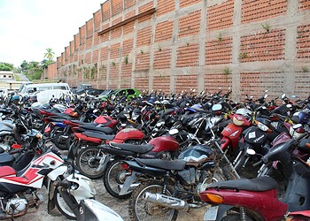 Leilão vai transformar veículos abandonados em sucata e colocar 35 toneladas de ferro à venda no Acre 3 Foto: Eduardo Gomes/Detran