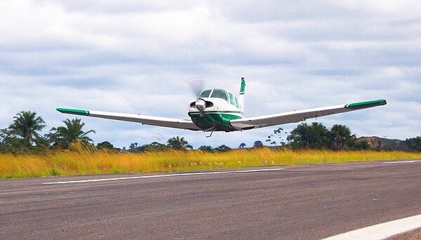 Programa que garante custeio de 50% do valor das passagens aéreas para moradores de cidades isoladas é sancionado no Acre