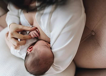 Brasil elimina transmissão vertical de HIV, da mãe para o bebê 3 FG Trade/ Getty Images