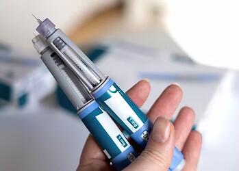 Popularidade de medicamentos agonistas de GLP-1, como semaglutida e tirzepatida, explodiu nos últimos anos. — Foto: Science Media España