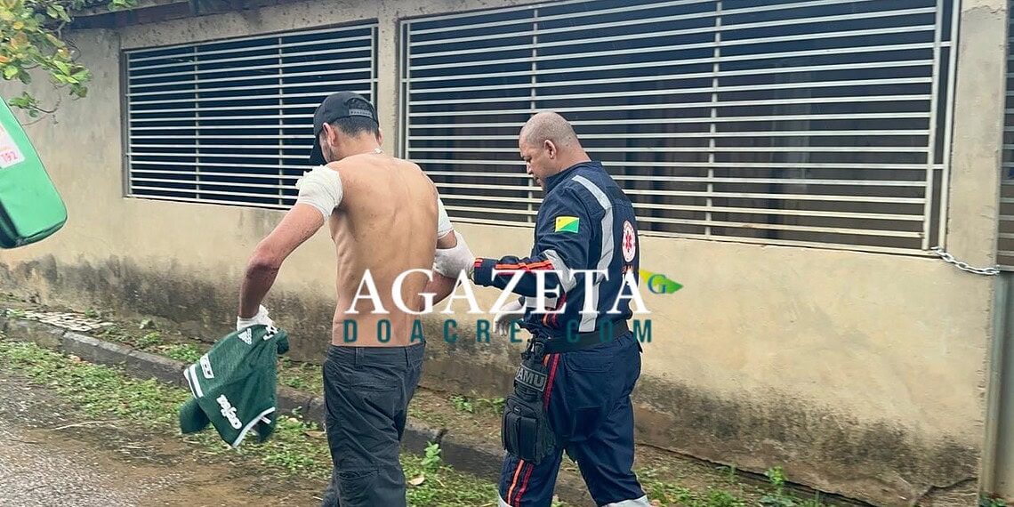Homem é ferido a golpes de faca dentro de casa após invasão de criminosos na Cidade Nova 1 Homem é ferido a golpes de faca dentro de casa após invasão de criminosos na Cidade Nova