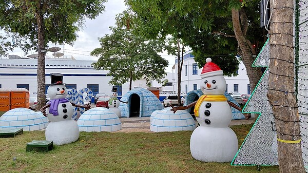 Centro de Rio Branco tem música, concursos e atrações culturais neste sábado